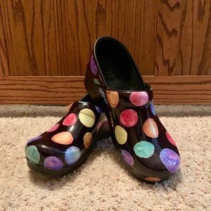 Dansko clogs size 41 (NWOT)